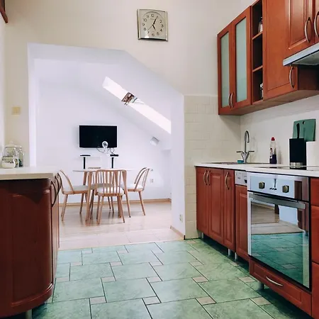 דירה Apartament Kamienica קולובז'ג