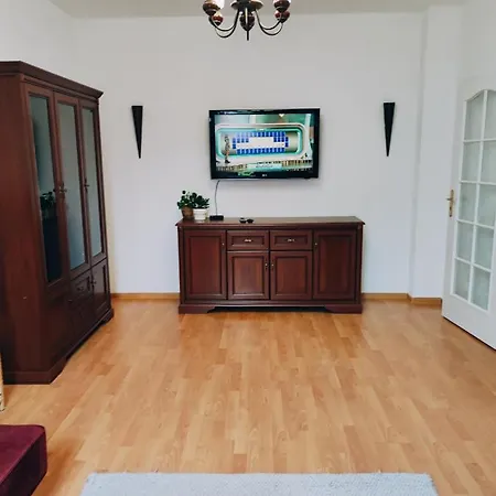 Apartament Kamienica Апартаменти *